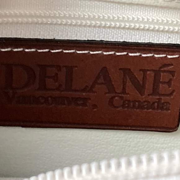 New Delane Canada White & Cognac Leather Bag Long Adjus…NWOT - Picture 9 of 10